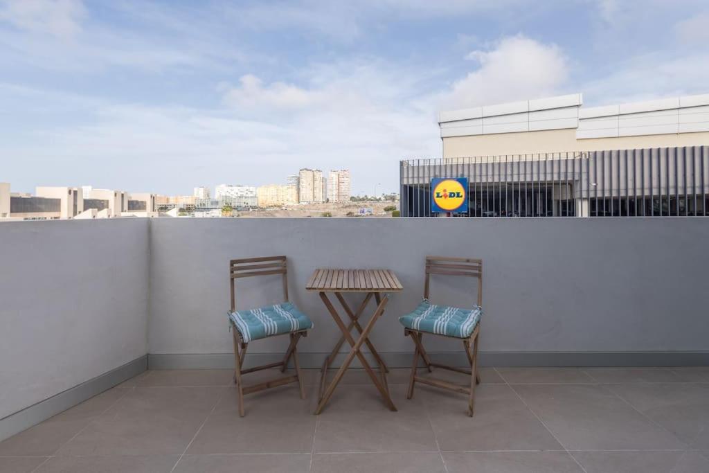 라스팔마스 Casa Vacacional Isis Con Piscina 아파트 외부 사진